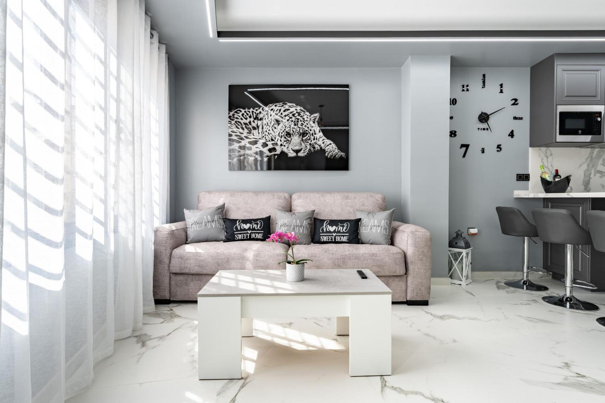 Ensuenos8 Lejlighed Fuengirola